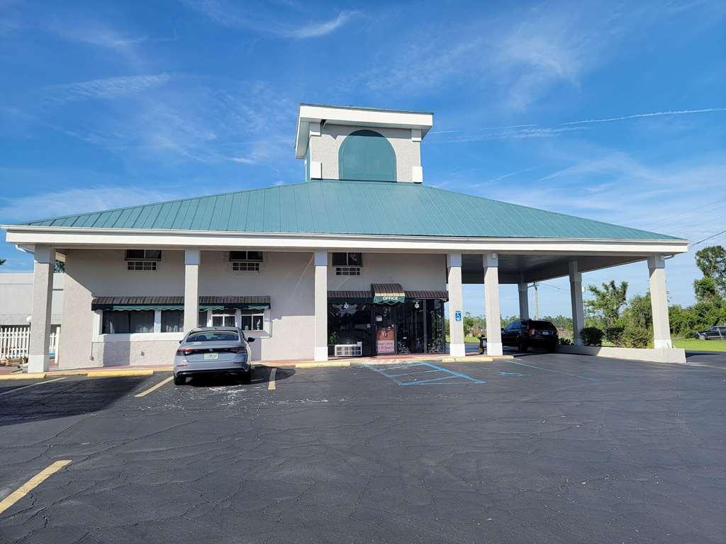 Econo Lodge Пери Екстериор снимка