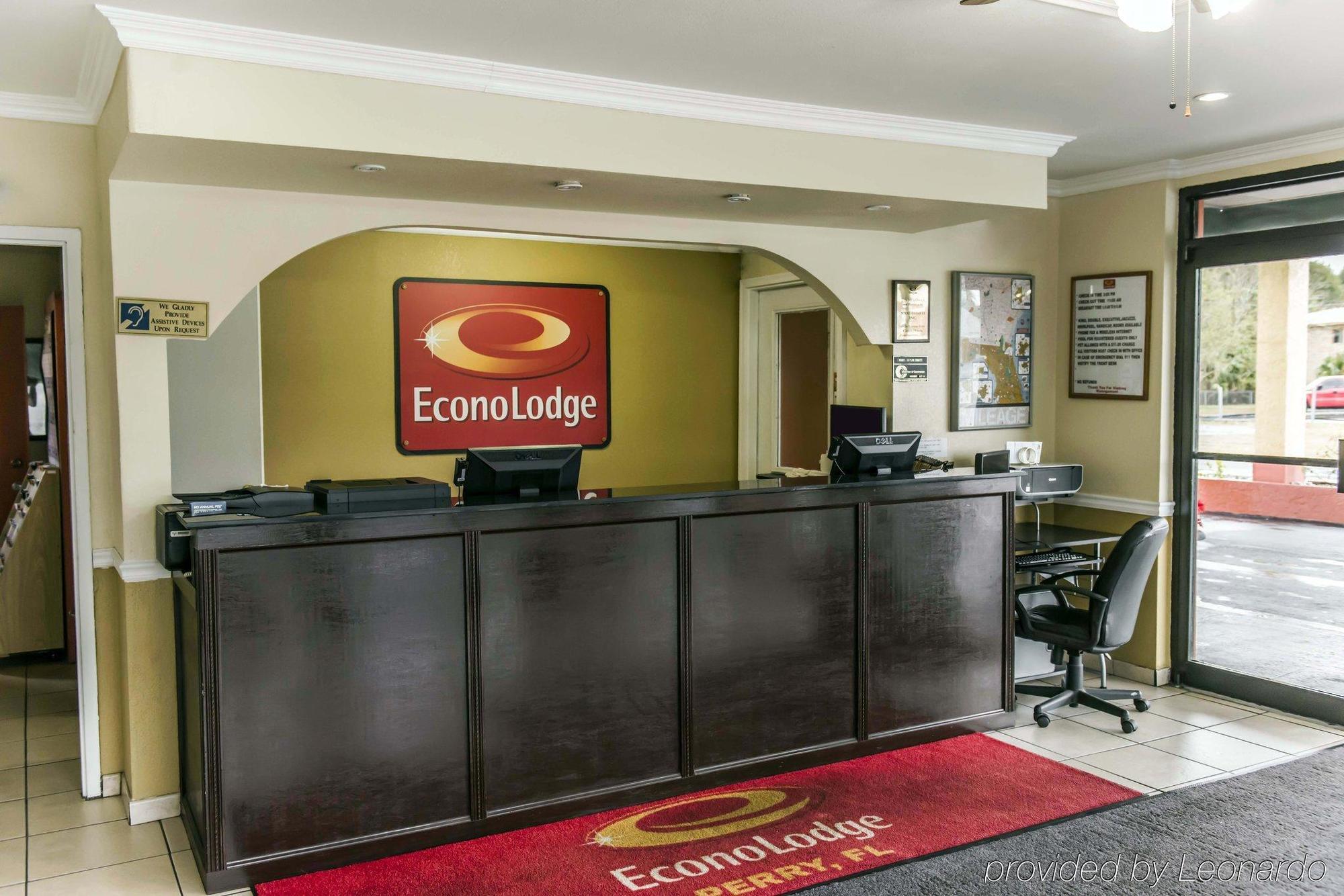 Econo Lodge Пери Екстериор снимка